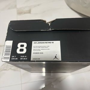 Air Jordan’s 10s Retro Authentic Bobcats size 8